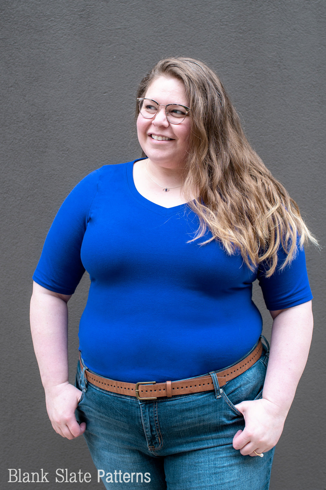 Women's Plus Size Fitted T-shirt Sewing Pattern - Abrazo Tee by Blank Slate Patterns